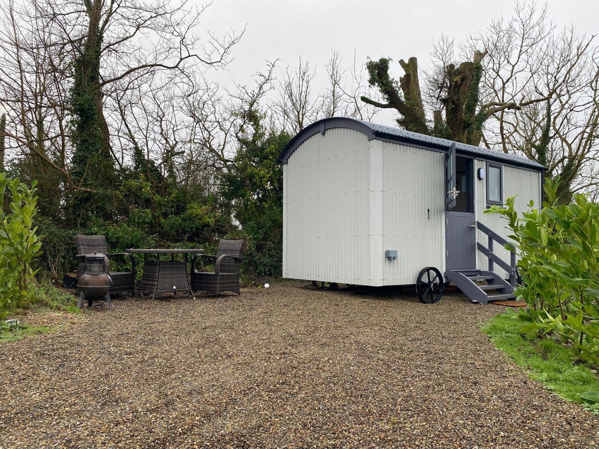 Burren Garden Glamping Hut Villa Boston Eksteriør bilde